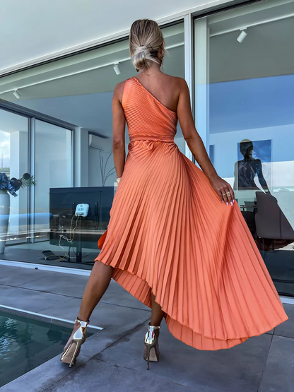 Helene - Robe midi plissée à épaule dénudée