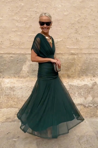 Aveline - Robe maxi cintrée avec décolleté en V