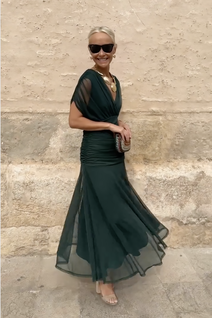 Aveline - Robe maxi cintrée avec décolleté en V