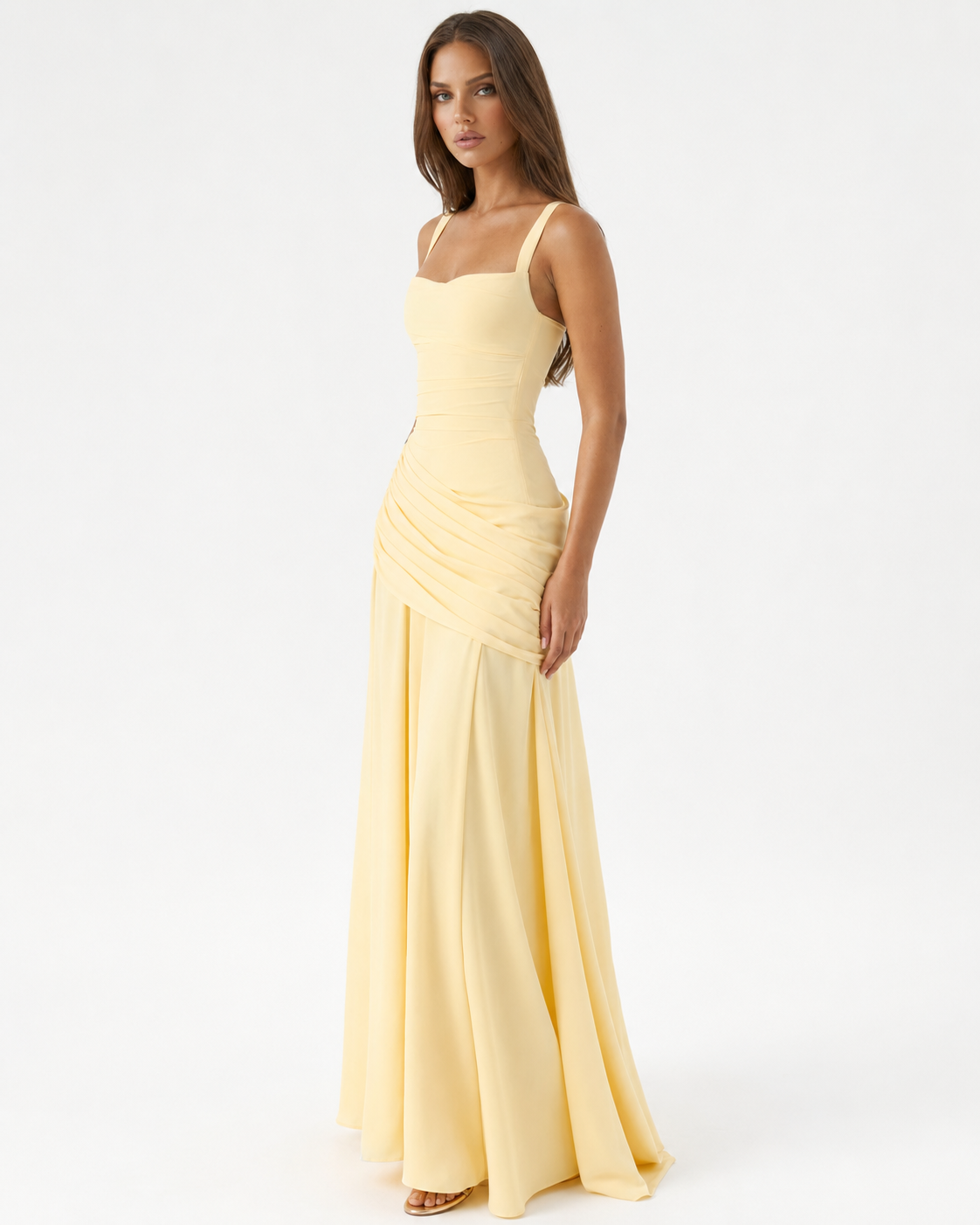Lenara - Robe maxi drapée avec dos lacé