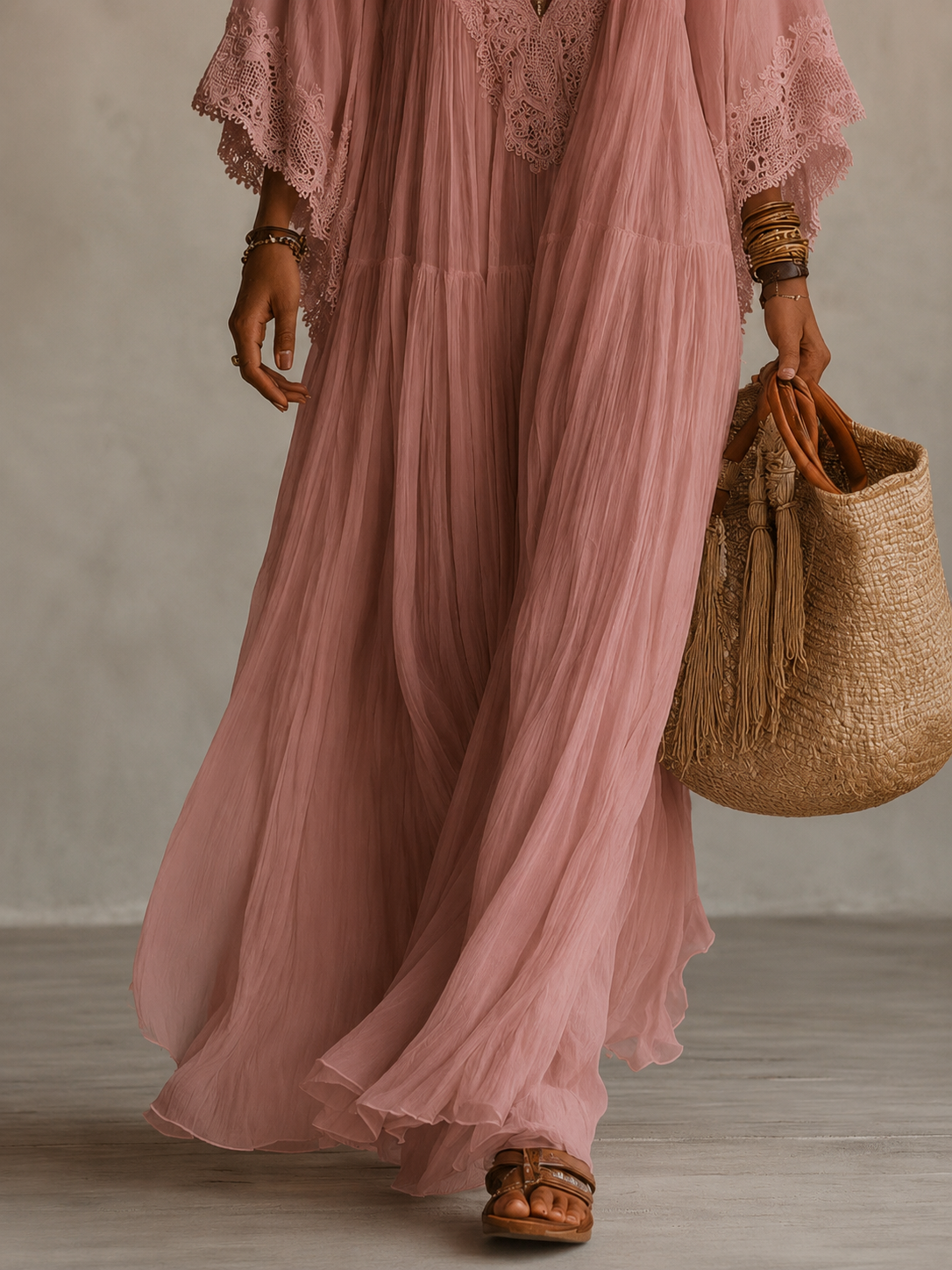 Ondina - Robe maxi en chiffon ornée de dentelle
