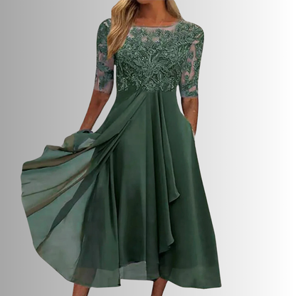 Vanessa - Robe avec dos fermé et dentelle