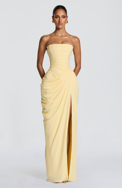 Hannah - Robe maxi drapée avec fente haute