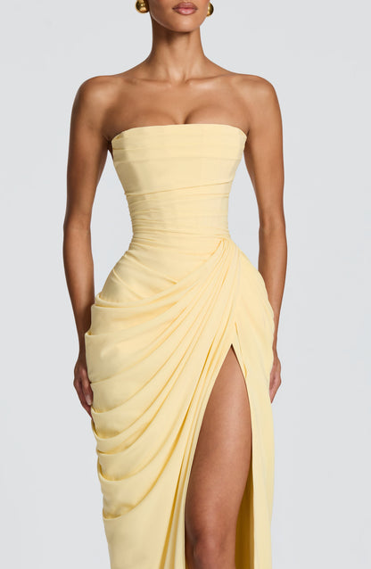 Hannah - Robe maxi drapée avec fente haute