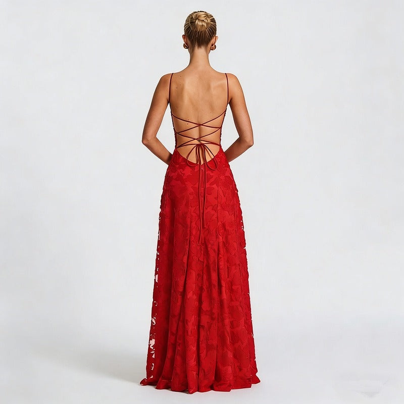 Lysandra - Robe maxi en dentelle ajustée