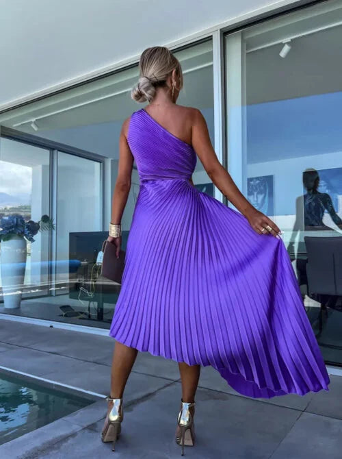 Helene - Robe midi plissée à épaule dénudée